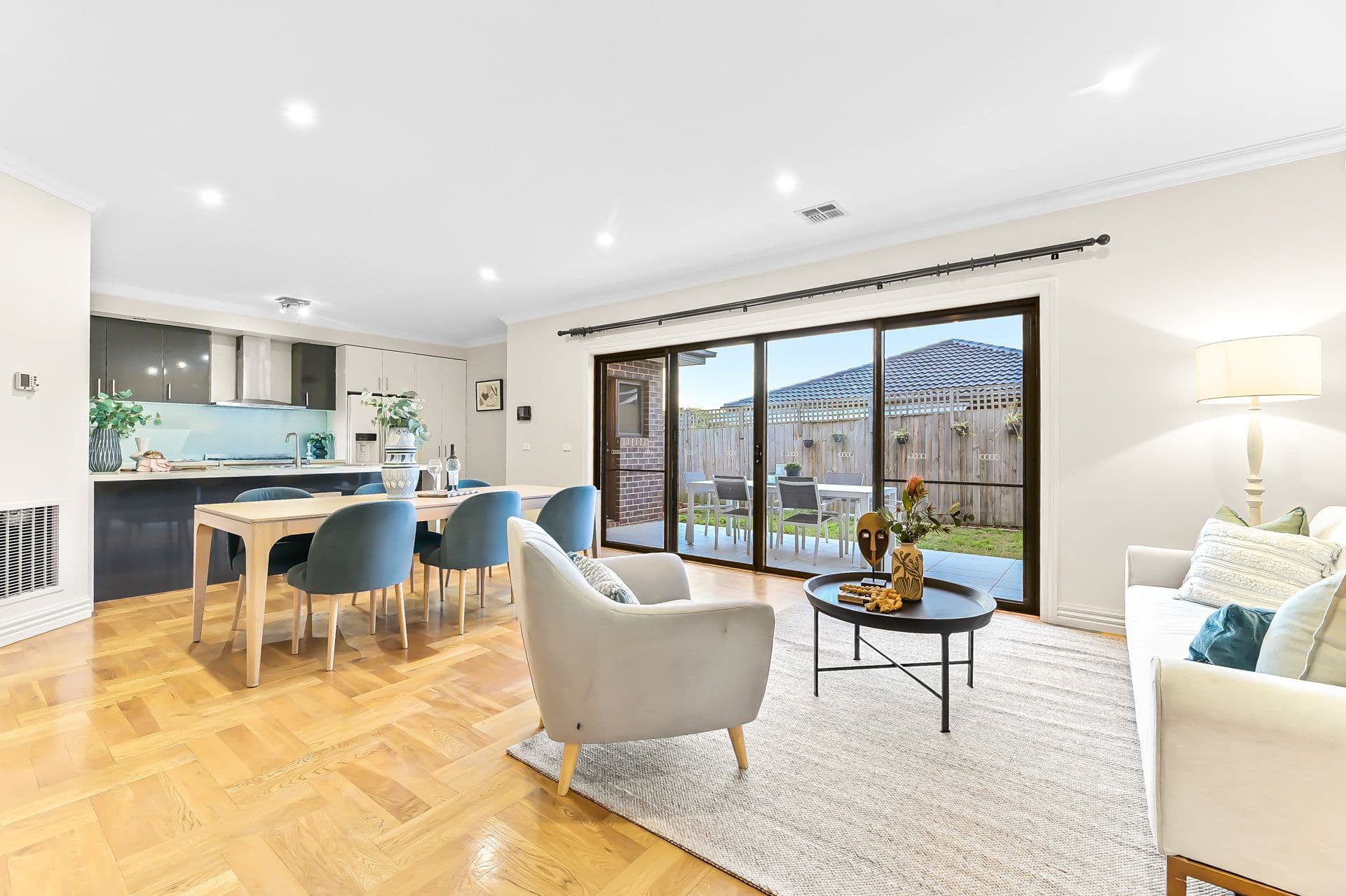 5 Leigh Street, Mount Waverley VIC 3149, Mount Waverley - Thumbnail 3