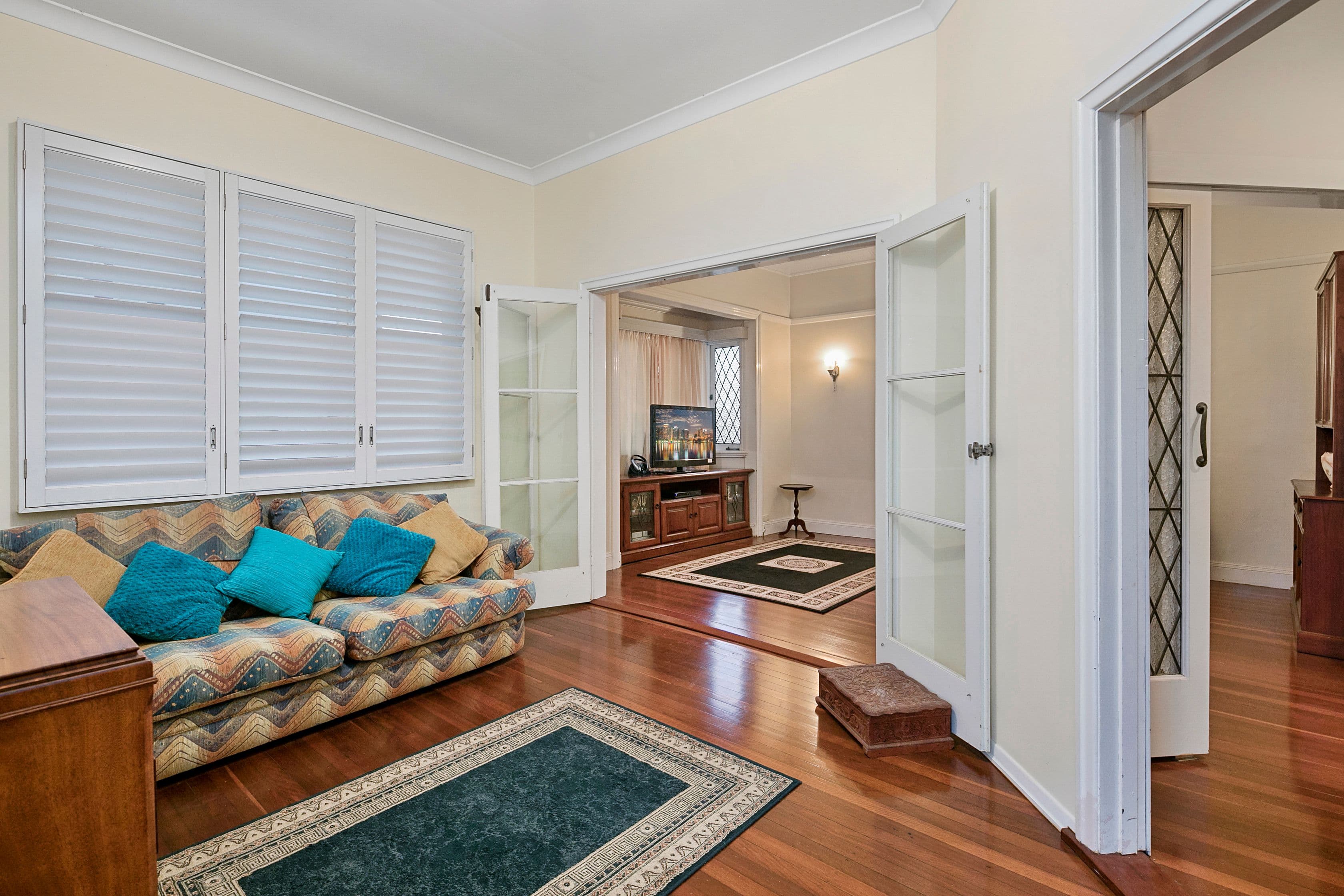 32 Percival Terrace, Holland Park QLD 4121, Holland Park - Thumbnail 7