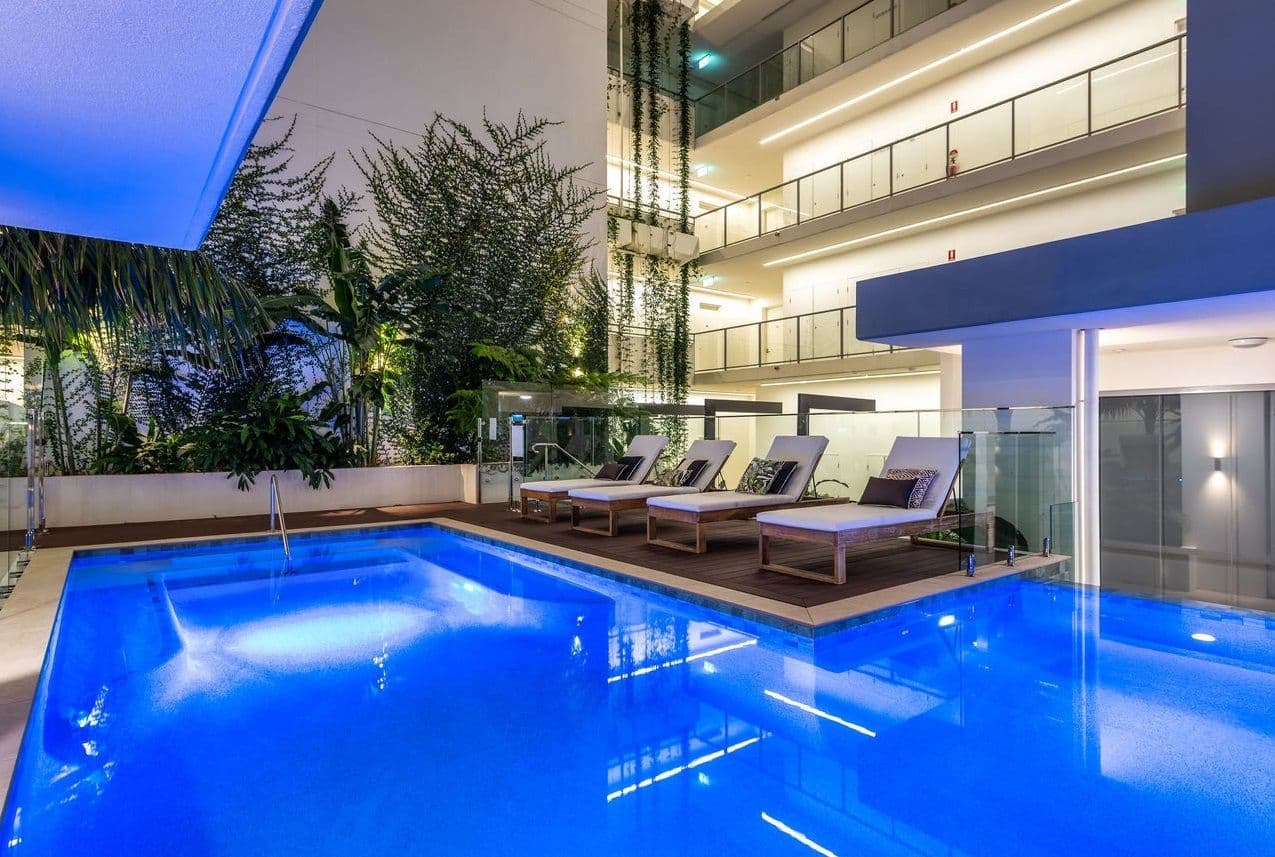 10 Third Avenue, Palm Beach QLD 4221, Palm Beach - Thumbnail 2