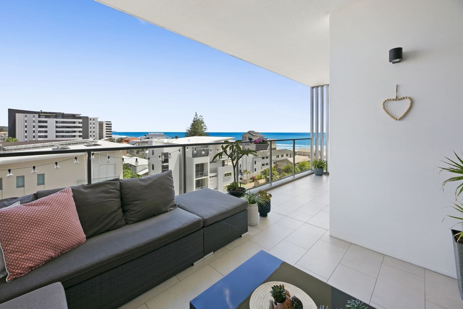 10 Third Avenue, Palm Beach QLD 4221, Palm Beach - Thumbnail 6