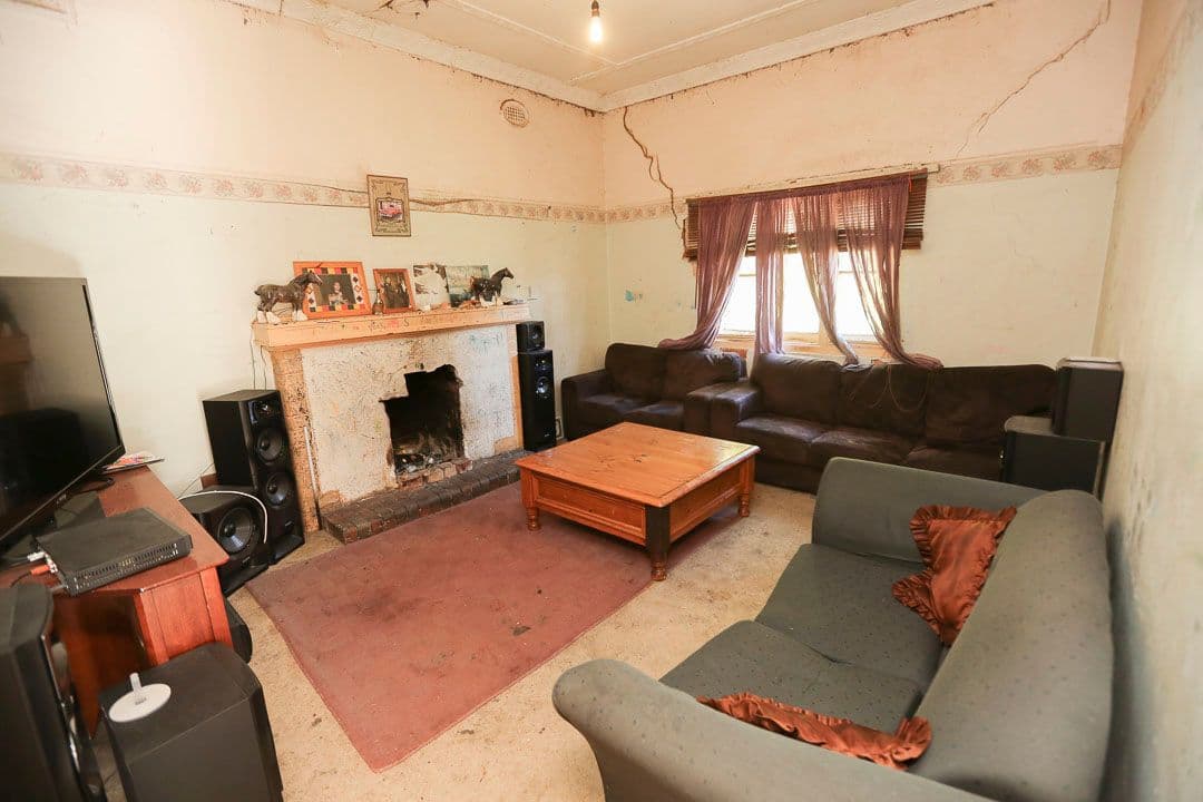 102 Magnolia Avenue, MILDURA VIC 3500, Mildura - Thumbnail 4
