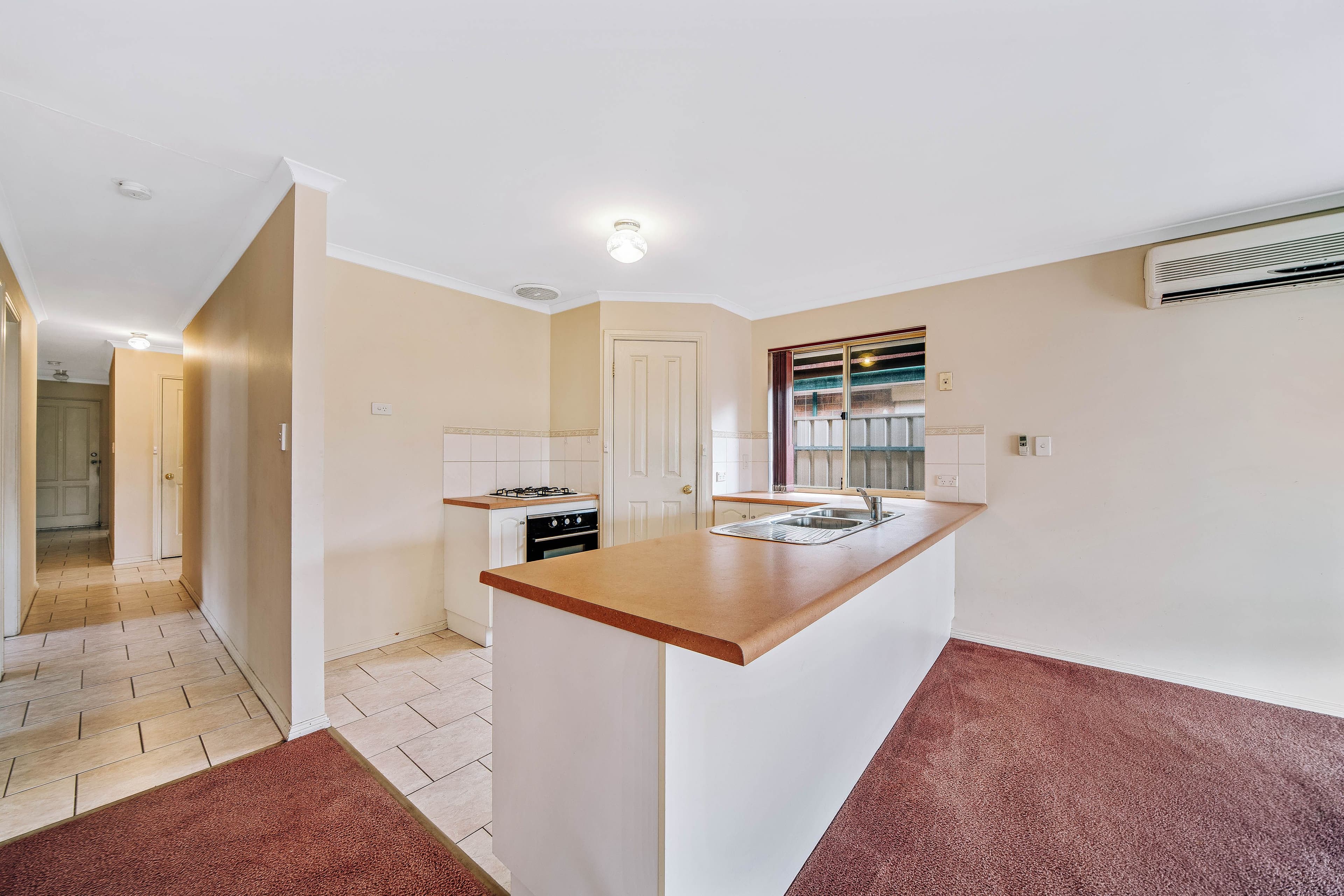 24 Quantock Crescent, Craigmore SA 5114, Craigmore - Thumbnail 5