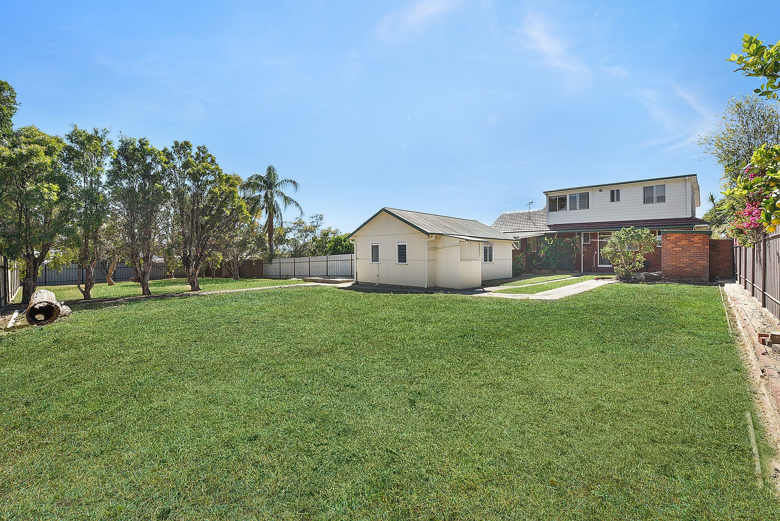 127 Sackville Street, Fairfield - Thumbnail 2