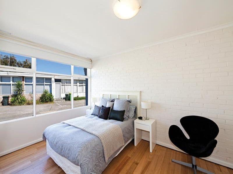25 Ashley Street, Reservoir VIC 3073, Reservoir - Thumbnail 3