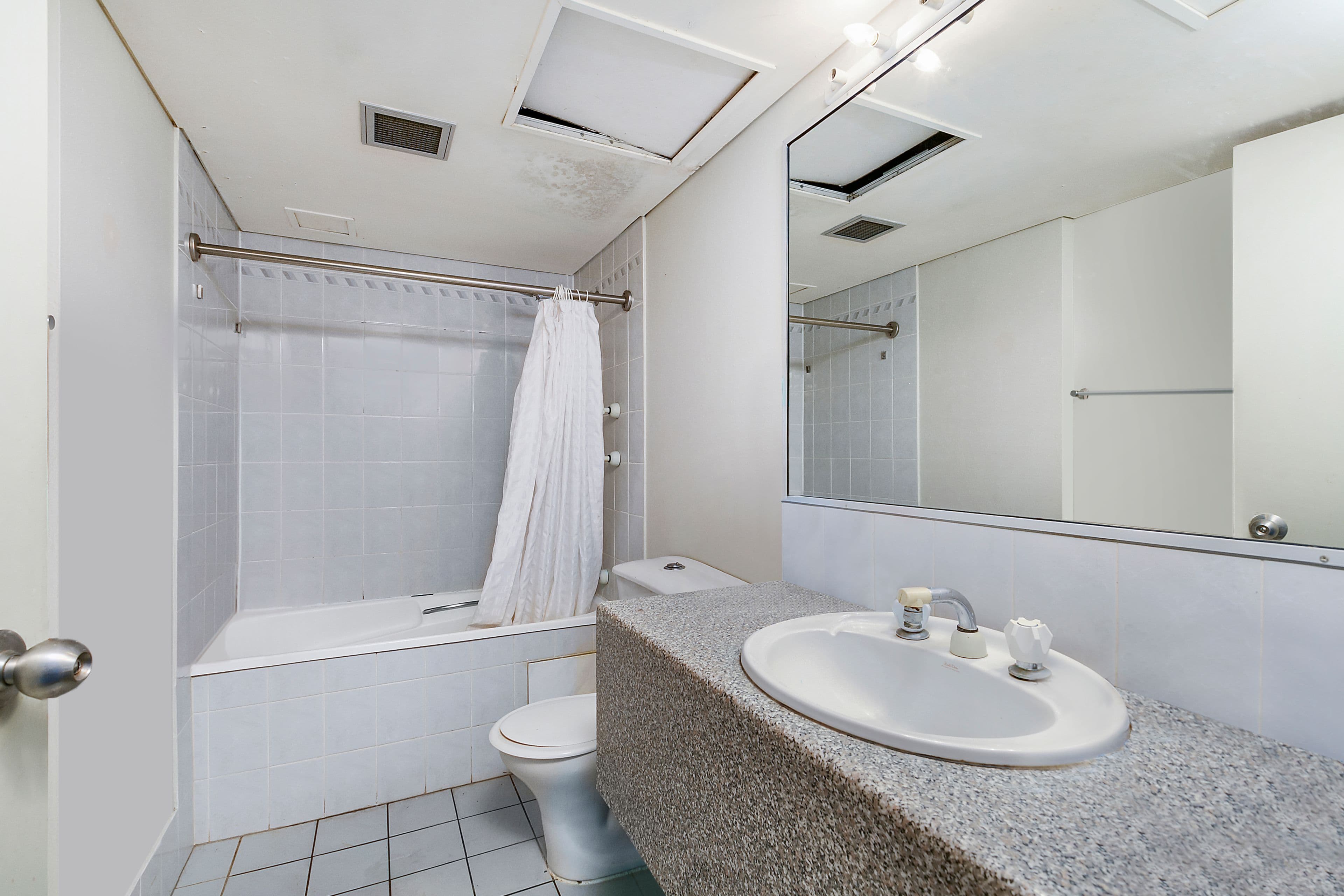 2 Barney Street, Southport QLD 4215, Southport - Thumbnail 3