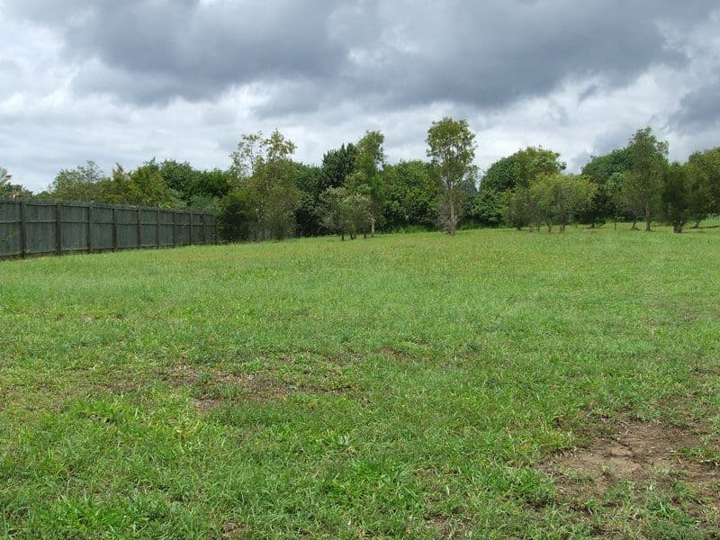 76 Lachlan Cresent, Beerwah QLD 4519, Beerwah - Thumbnail 3