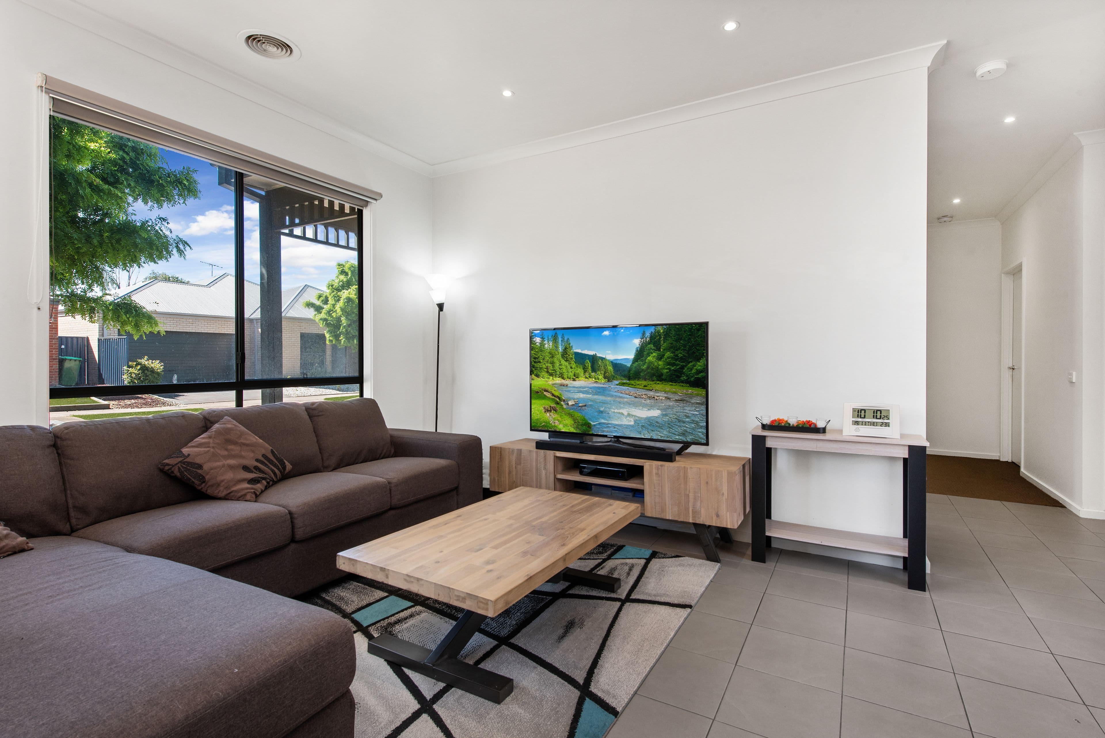 4 Pendula Place, Pakenham VIC 3810, Pakenham - Thumbnail 2