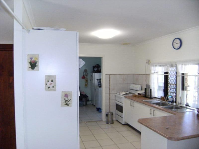 2/3 Petrel Street, Peregian Beach - Thumbnail 6