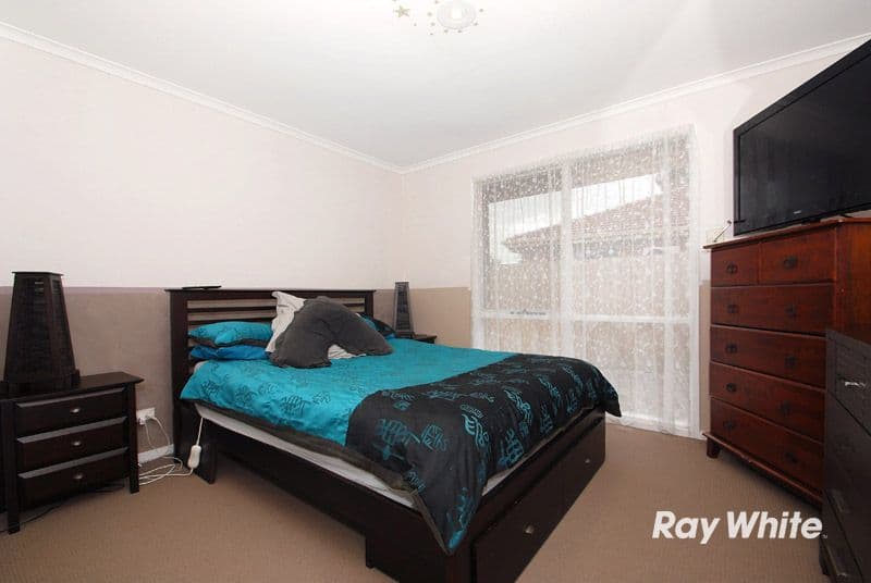 9 Lesdon Avenue, CRANBOURNE NORTH VIC 3977, Cranbourne - Thumbnail 7