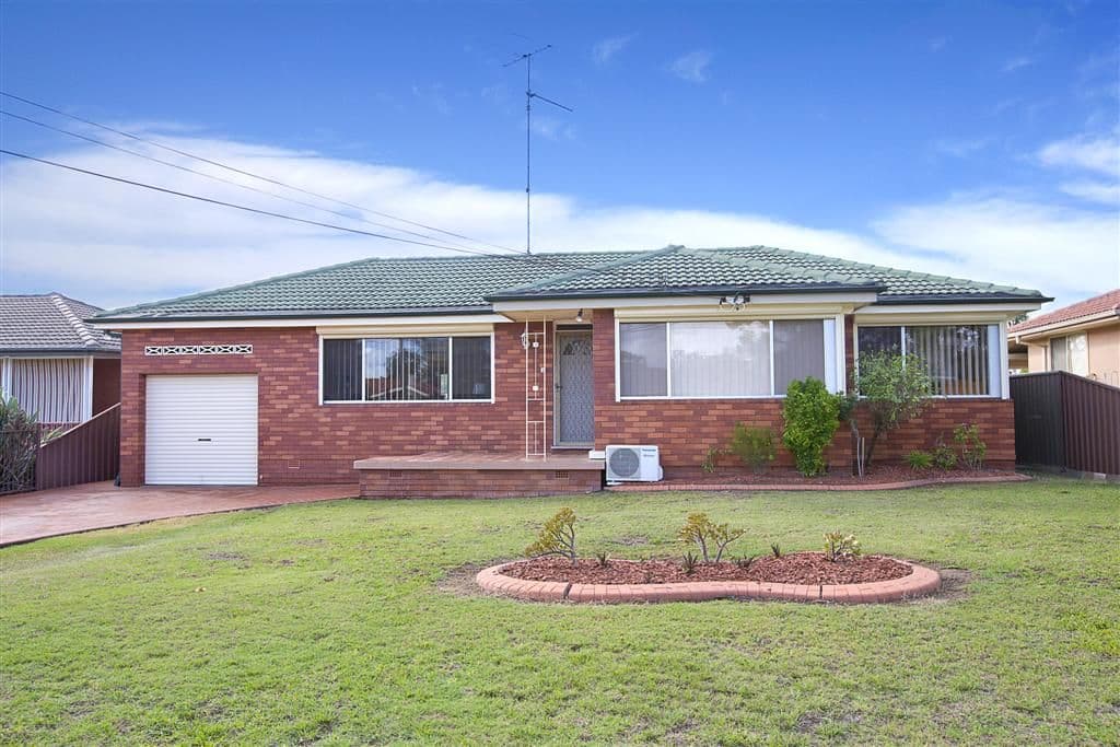 9 Wiles Place, CAMBRIDGE PARK NSW 2747, Cambridge Park - Image 1