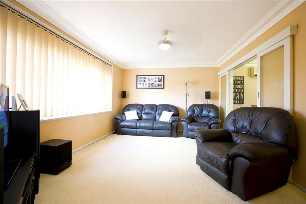 9 Wiles Place, CAMBRIDGE PARK NSW 2747, Cambridge Park - Thumbnail 2