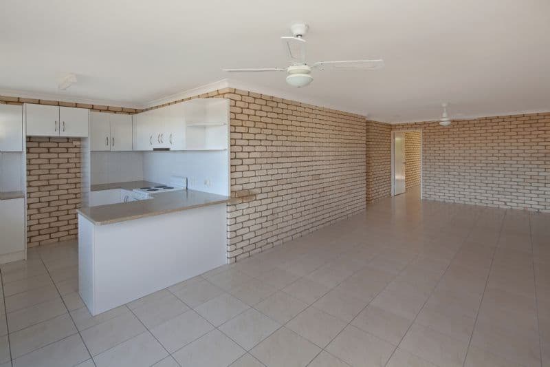  11 Barooga Crescent, MOOLOOLABA QLD 4557, Mooloolaba - Thumbnail 5