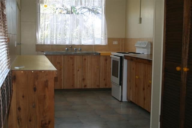 8 Prince Street, ROMA QLD 4455, Roma - Thumbnail 2