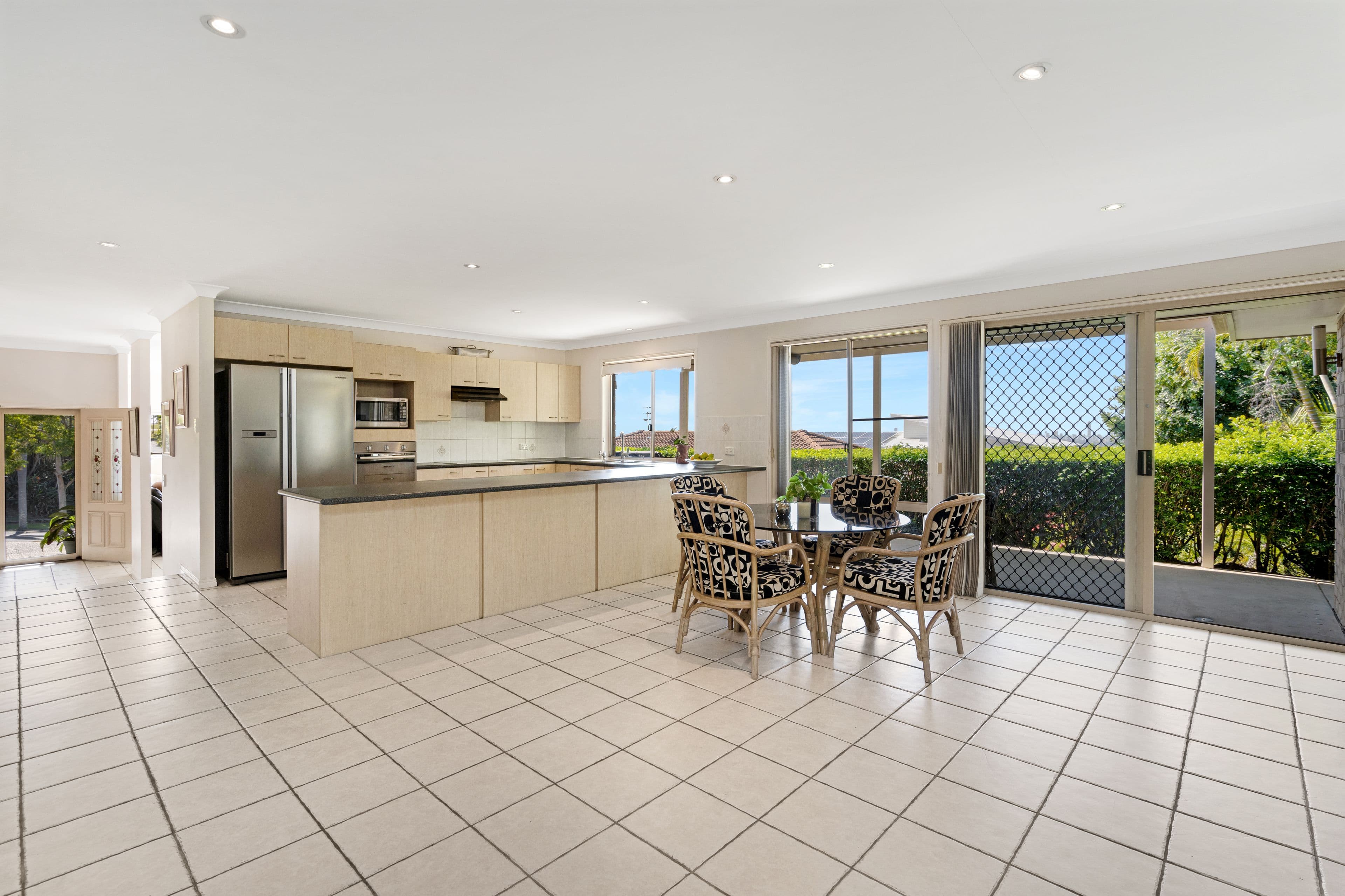 4 Marriott Way, Highland Park QLD 4211, Highland Park - Thumbnail 3