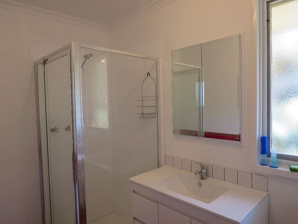 36 Kurrajong Crescent, Albury NSW 2640, Albury - Thumbnail 5