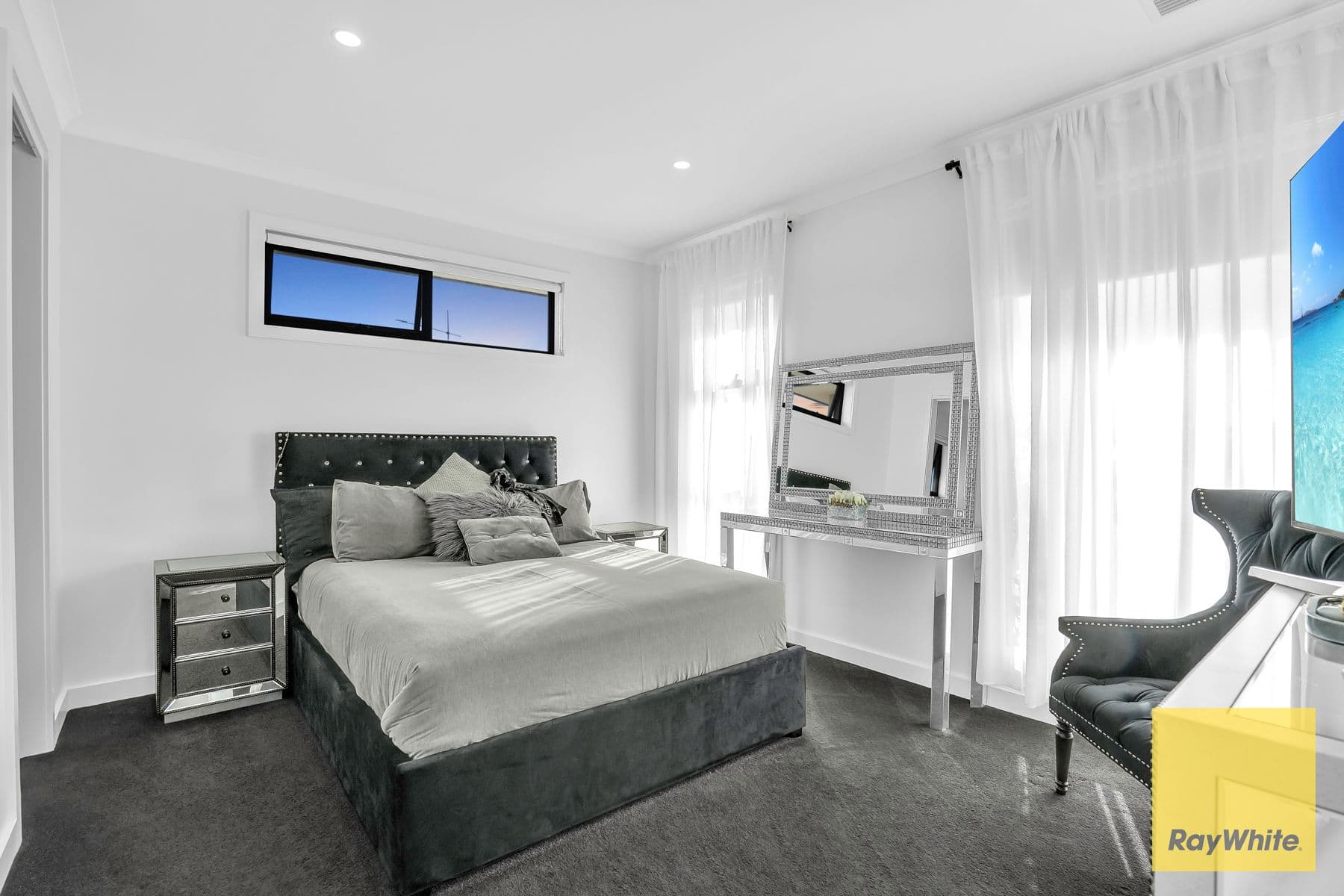 21 Sandy Point Road, GLENMAGGIE, Glenmaggie - Thumbnail 8