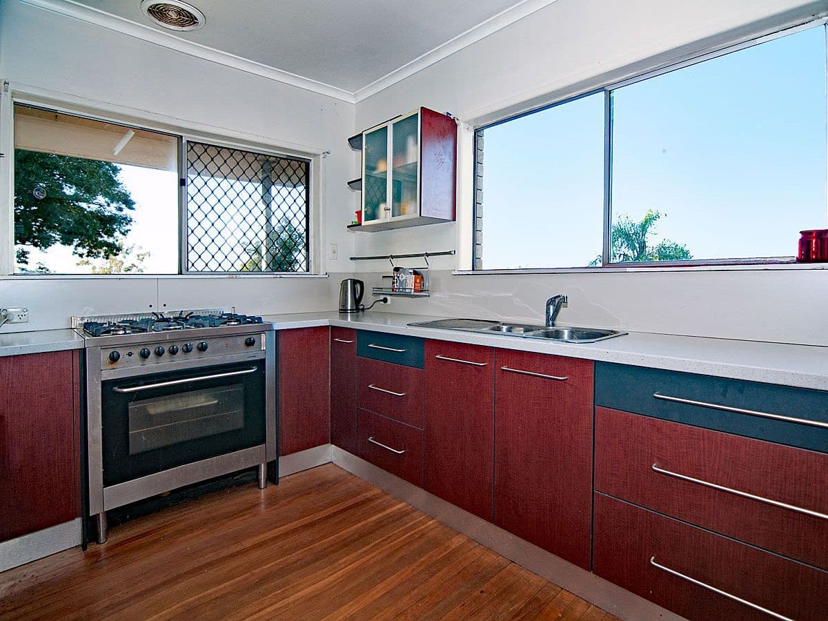 18 Gawain Road, Bracken Ridge QLD 4017, Bracken Ridge - Thumbnail 2