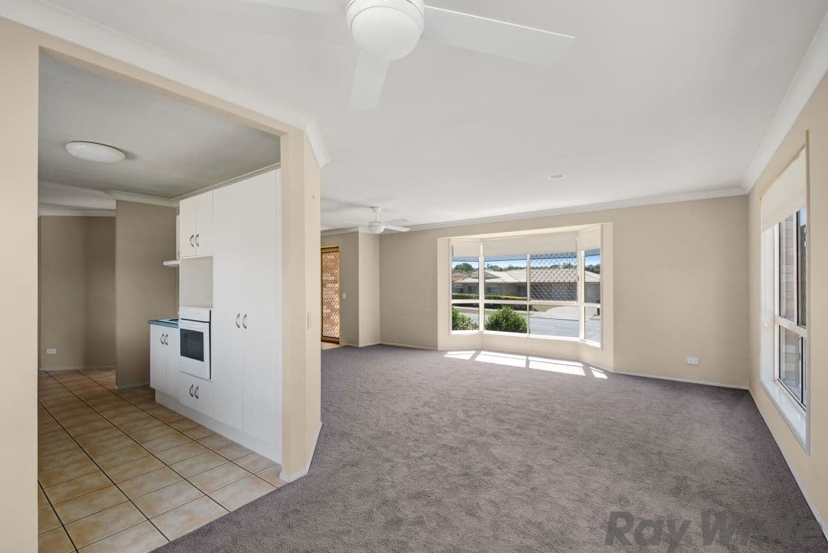 52 Parsons Boulevard, Deception Bay QLD 4508, Deception Bay - Thumbnail 3