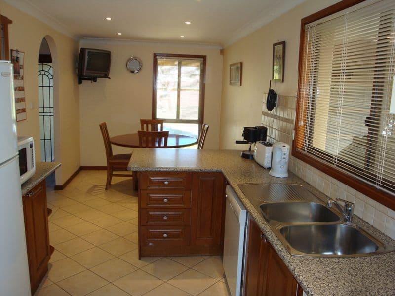 43  Bettong Crescent, BOSSLEY PARK NSW 2176, Bossley Park - Thumbnail 3