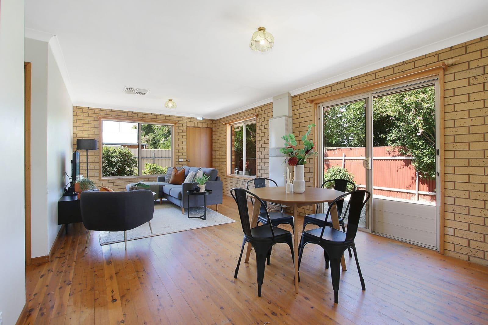 375 Urana Road, Lavington NSW 2641, Lavington - Image 1