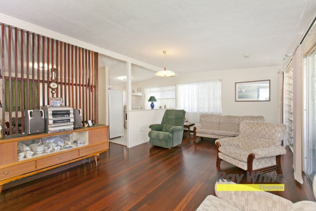 41 Leadale Street, WYNNUM WEST QLD 4178, Wynnum West - Thumbnail 2