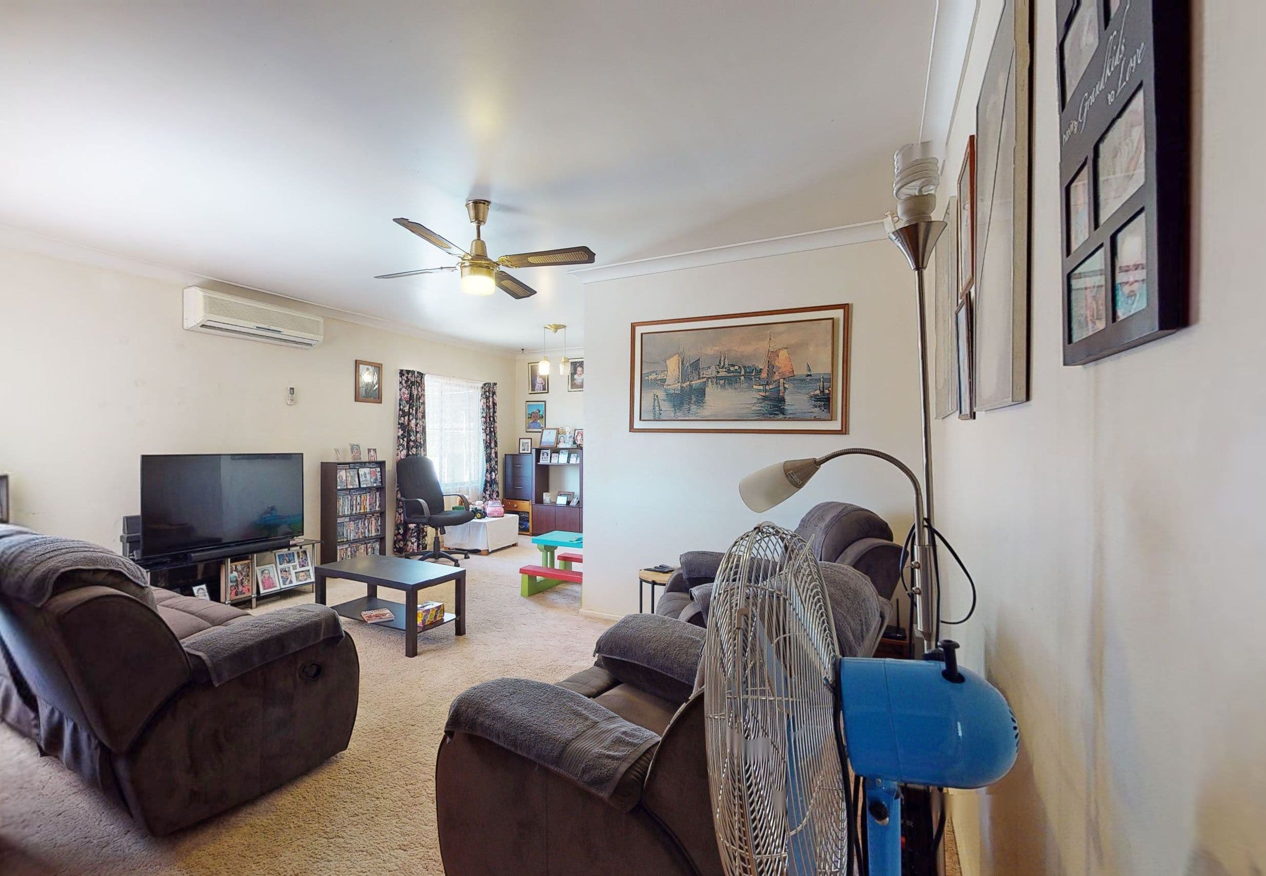 211 Myall Street, Dubbo NSW 2830, Dubbo - Thumbnail 2