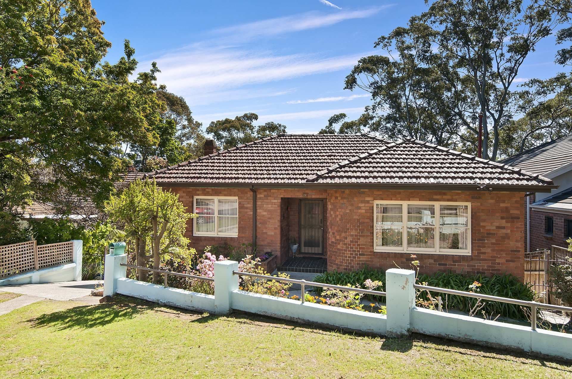 19 Parklands Avenue, Lane Cove NSW 2066, Lane Cove North - Image 1