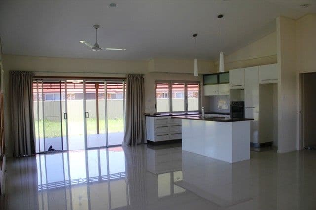 07 Rosella Street, FORREST BEACH QLD 4850, Forrest Beach - Thumbnail 5