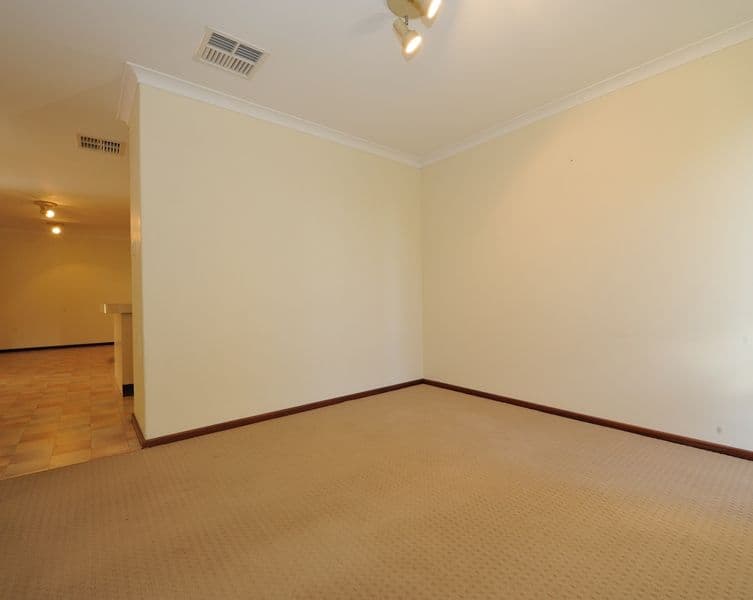 17 Cruise Road, SAFETY BAY WA 6169, Safety Bay - Thumbnail 7