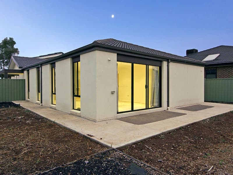 14 Munro Drive, WYNDHAM VALE VIC 3024, Wyndham Vale - Thumbnail 6