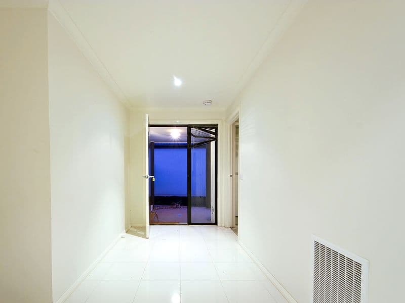 14 Munro Drive, WYNDHAM VALE VIC 3024, Wyndham Vale - Thumbnail 7