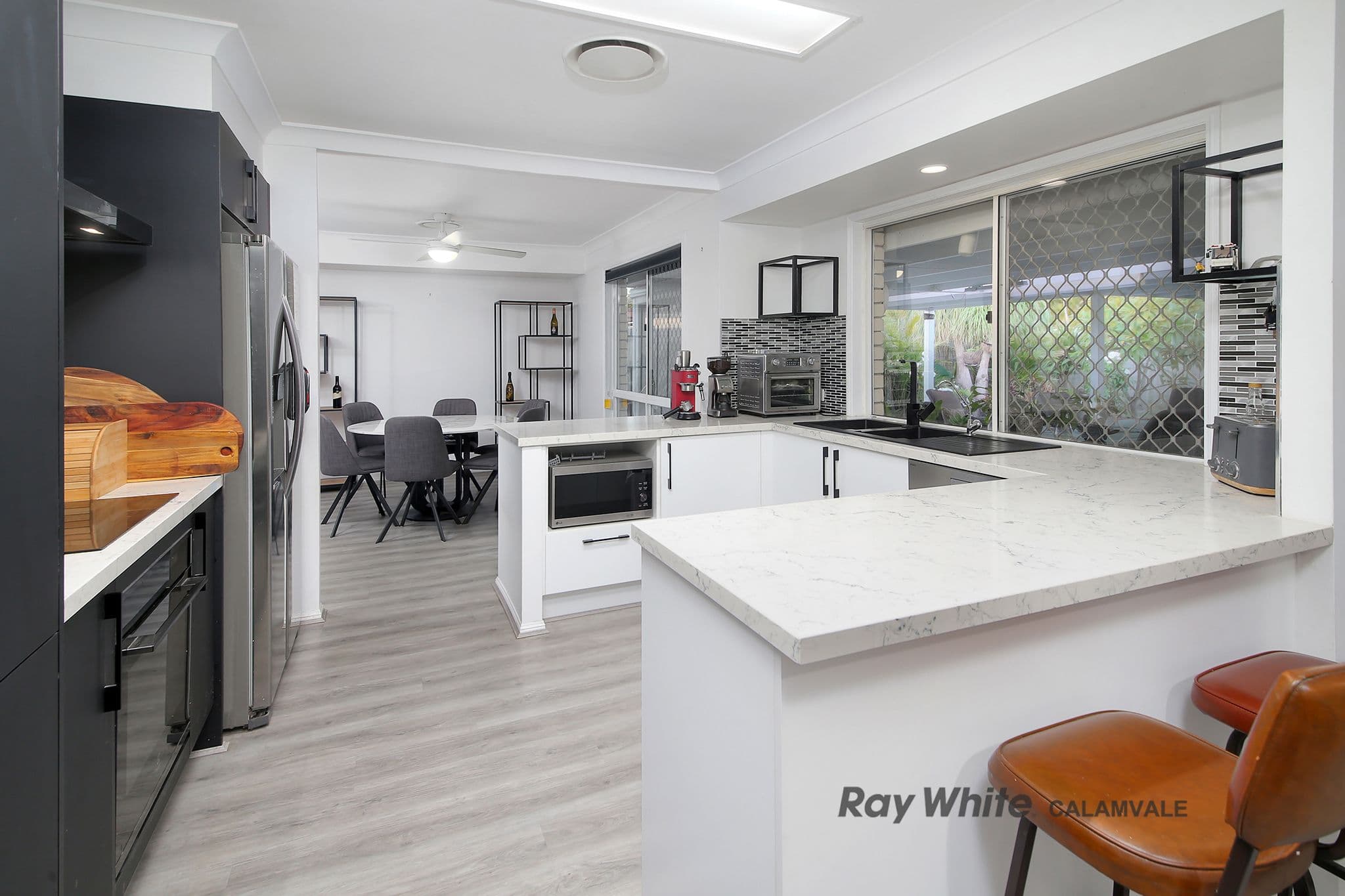32 Peverell Street, Hillcrest QLD 4118, Hillcrest - Thumbnail 8