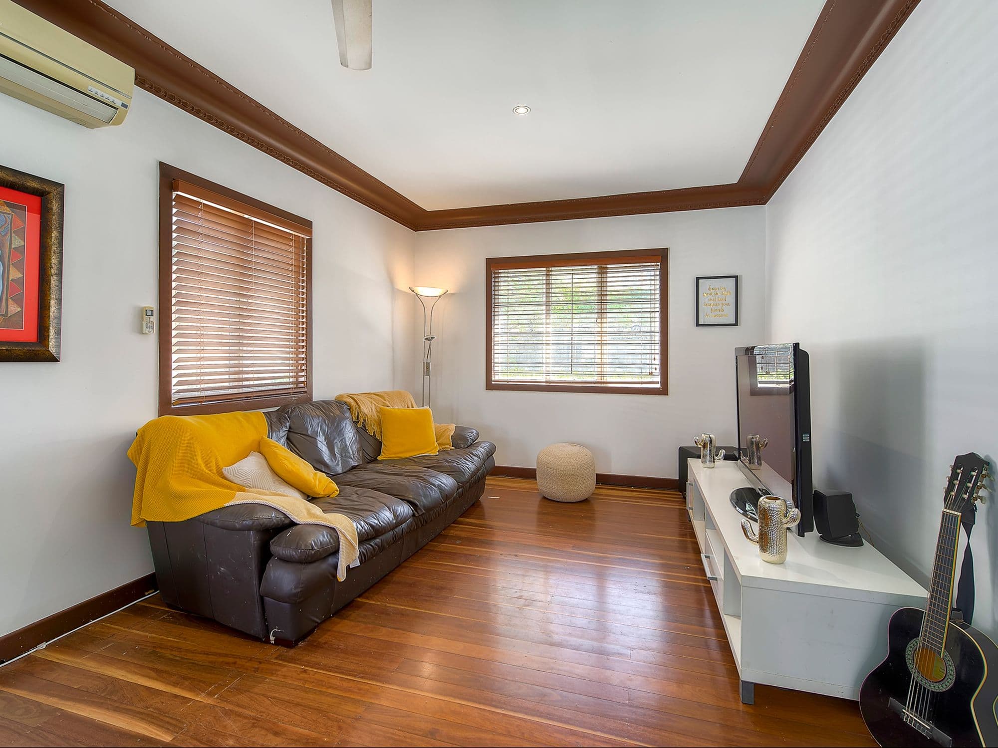 31 Hobart Avenue, Camp Hill QLD 4152, Camp Hill - Thumbnail 3
