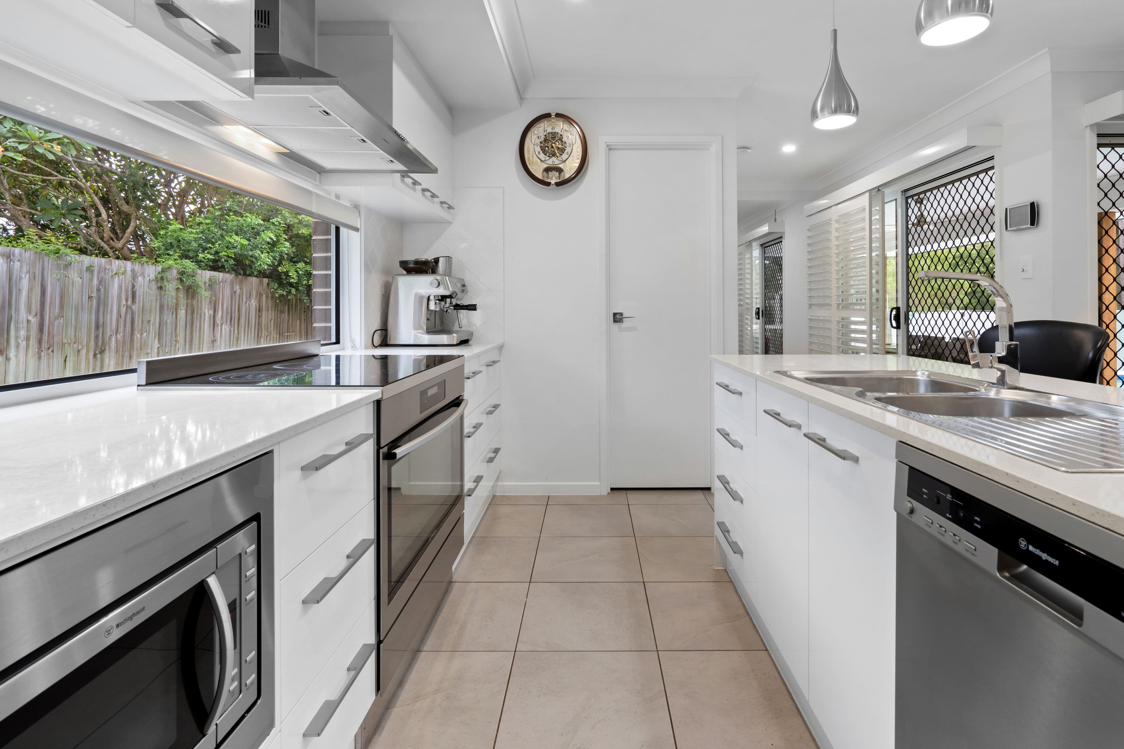 18 Malvern Road, Albany Creek QLD 4035, Albany Creek - Thumbnail 4