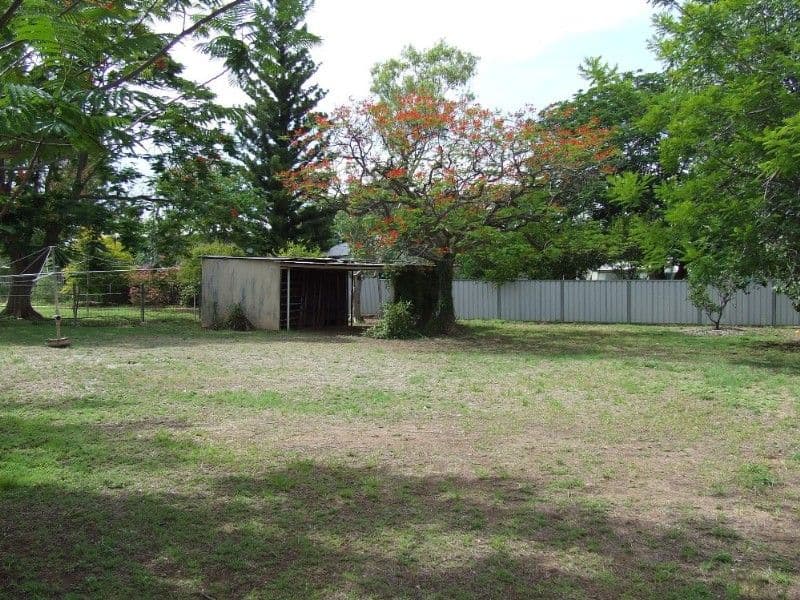 21 Wonga Street, LONGREACH QLD 4730, Longreach - Thumbnail 2