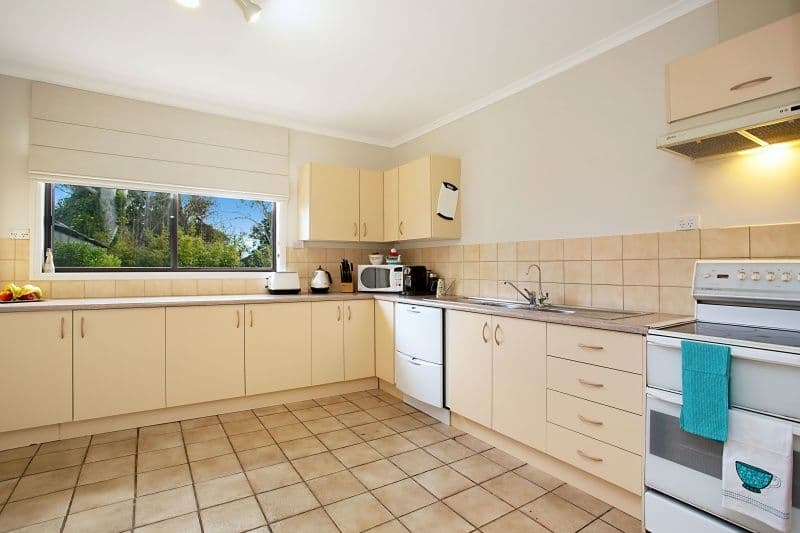 10 Oleander Drive, BANKSIA PARK SA 5091, Banksia Park - Thumbnail 4