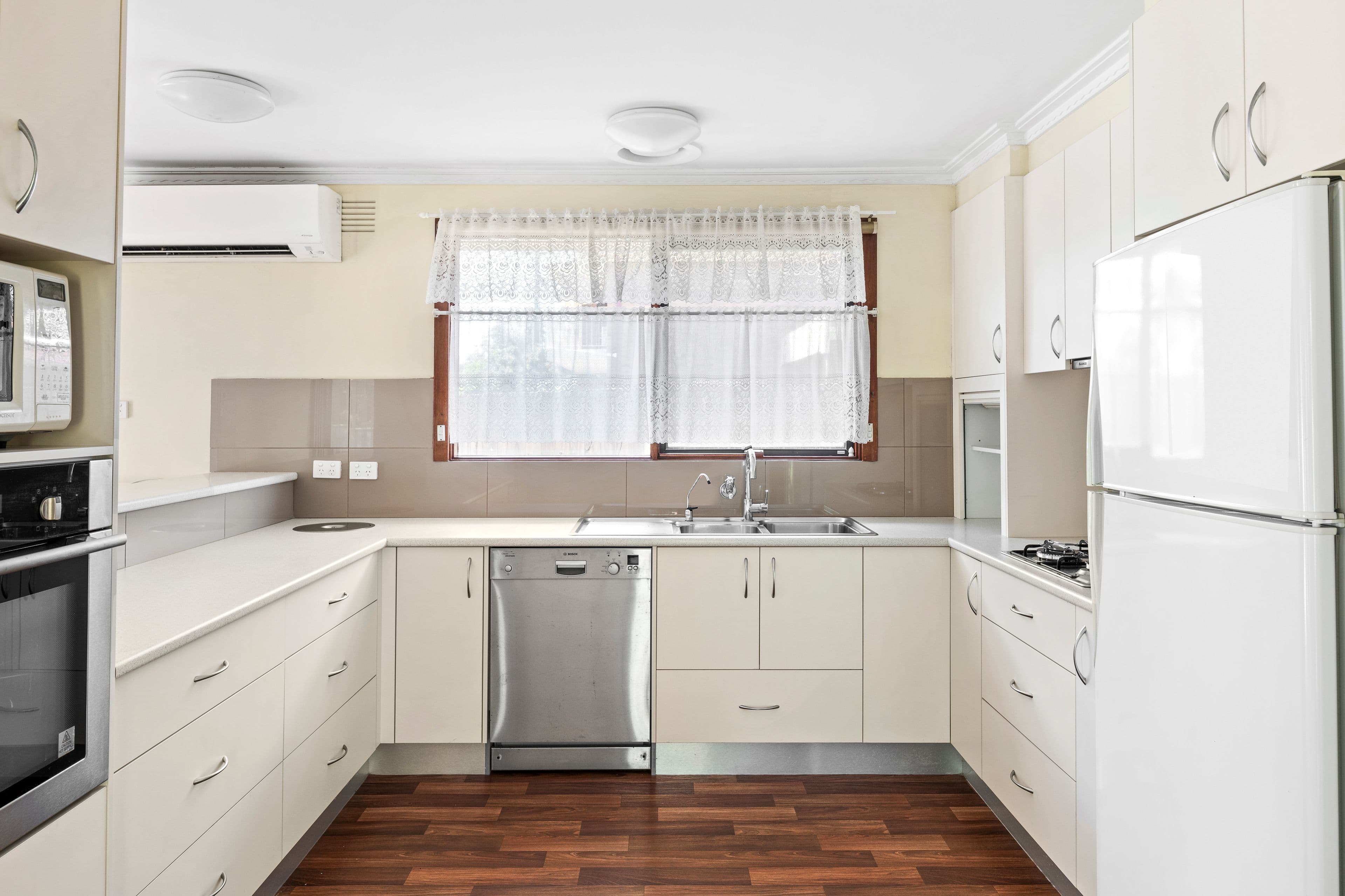 25 Bloom Street, Frankston VIC 3199, Frankston - Thumbnail 3