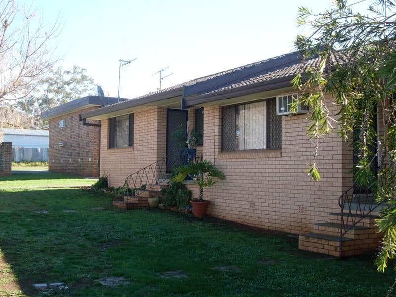  -10 1 Phoenix Street, PARKES NSW 2870, Parkes - Thumbnail 2