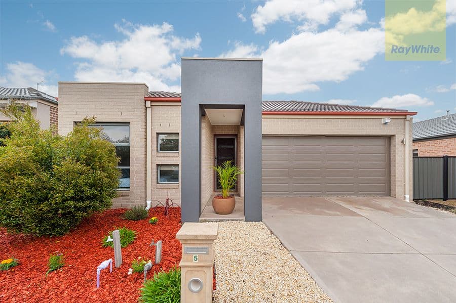 5 Bottlebrush Road, Craigieburn VIC 3064, Craigieburn - Image 1