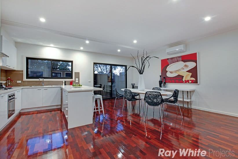 161 Wilson Boulevard, Reservoir VIC 3073, Reservoir - Thumbnail 3