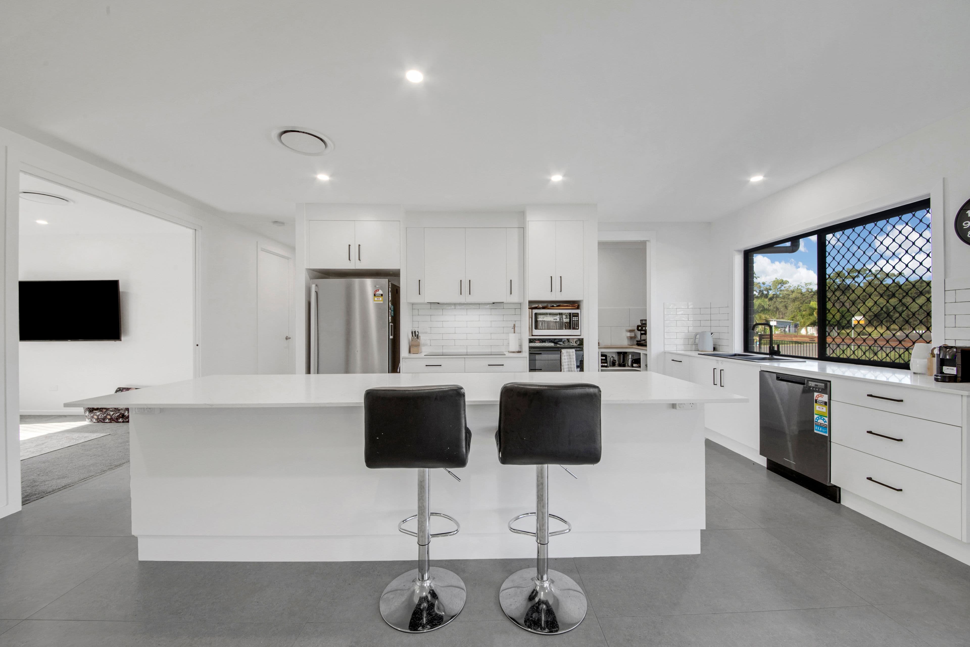 2 Bittern Close, Glen Eden QLD 4680, Glen Eden - Thumbnail 8