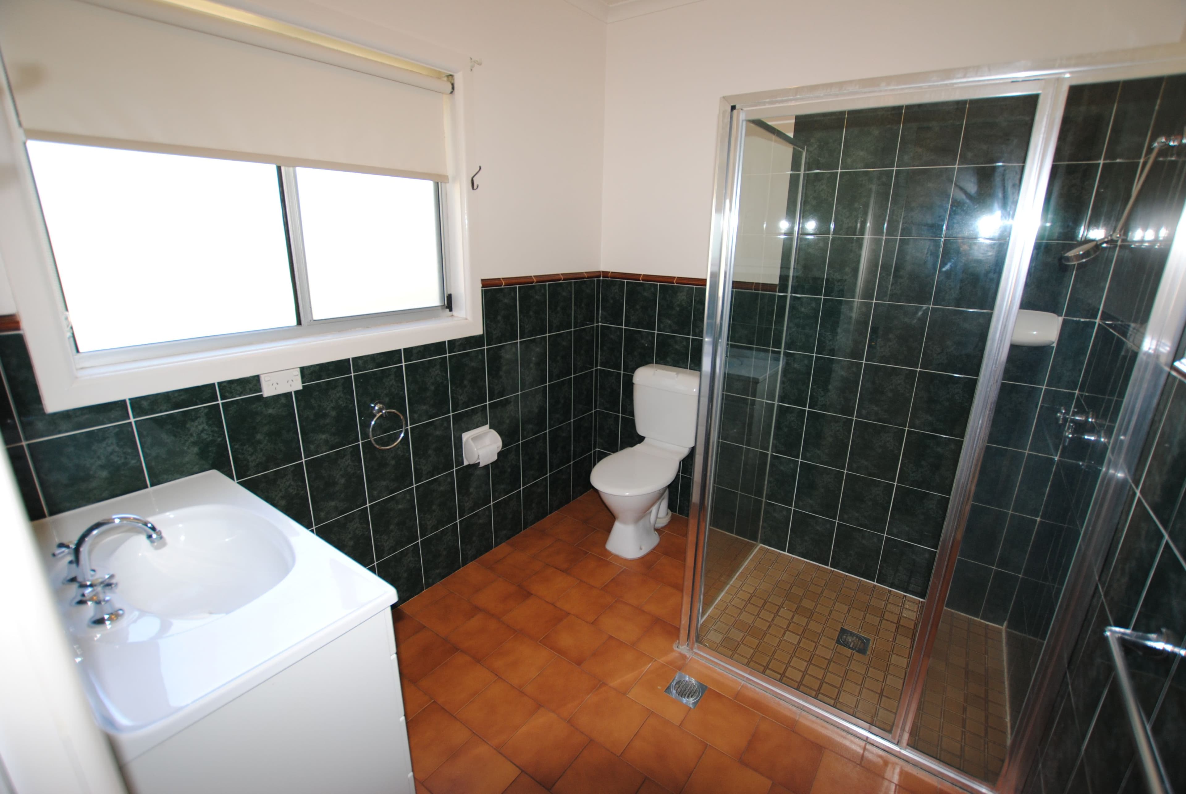 4 Kelly Avenue, Griffith - Thumbnail 8