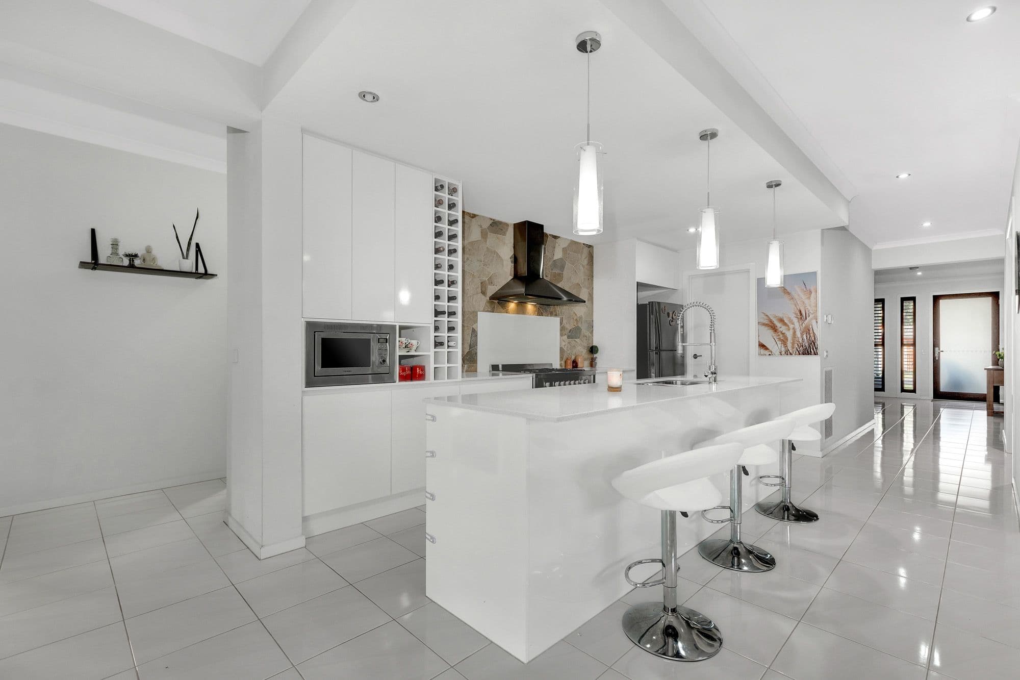 28 Flinders Crescent, Wyndham Vale VIC 3024, Wyndham Vale - Thumbnail 2