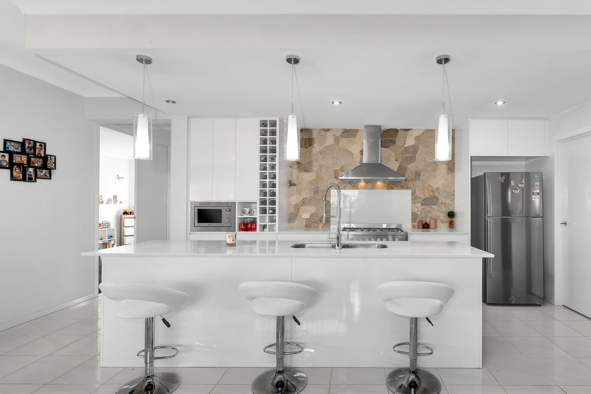 28 Flinders Crescent, Wyndham Vale VIC 3024, Wyndham Vale - Thumbnail 4