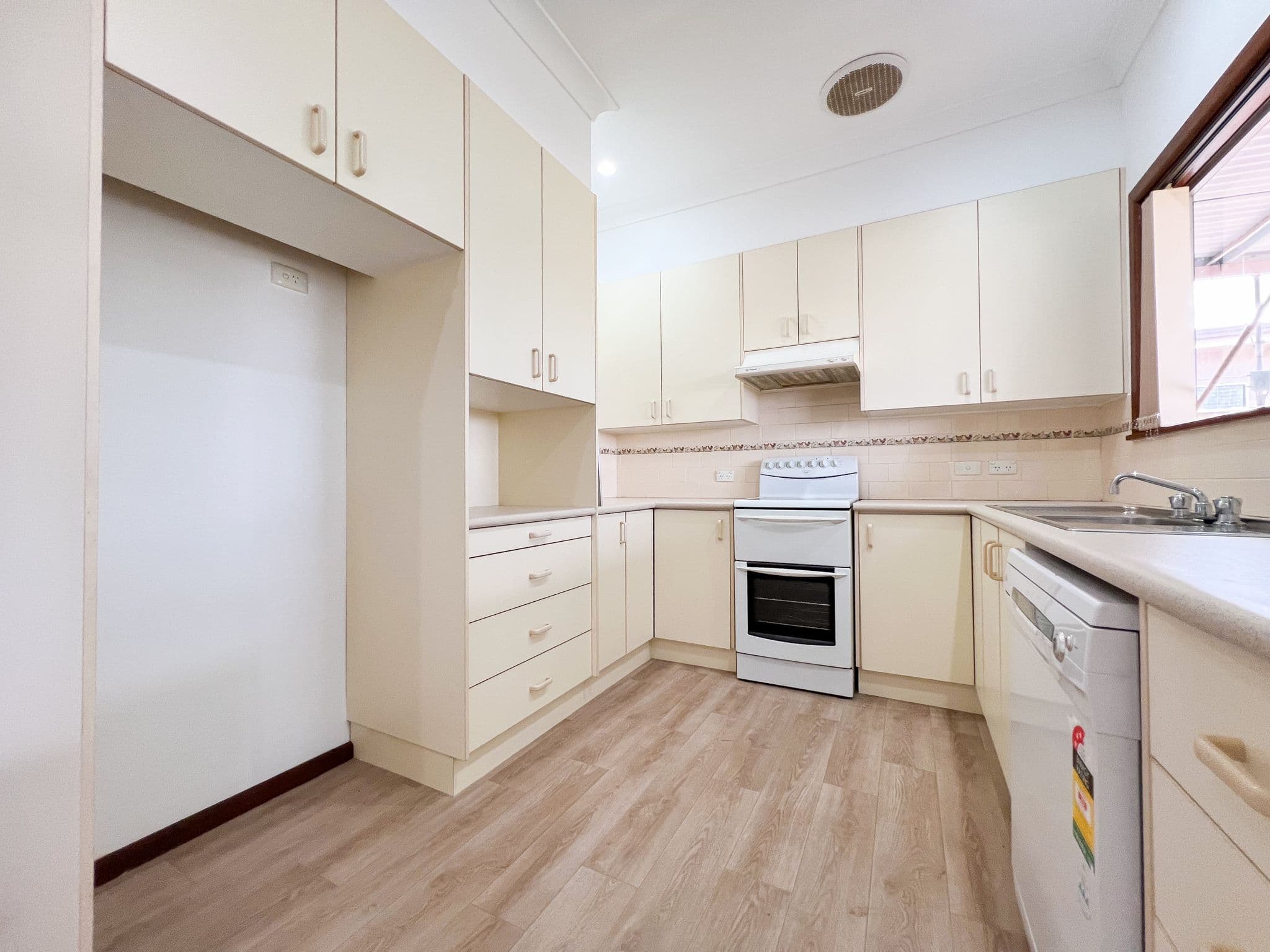 25 Coleman Road, Parkes NSW 2870, Parkes - Thumbnail 6