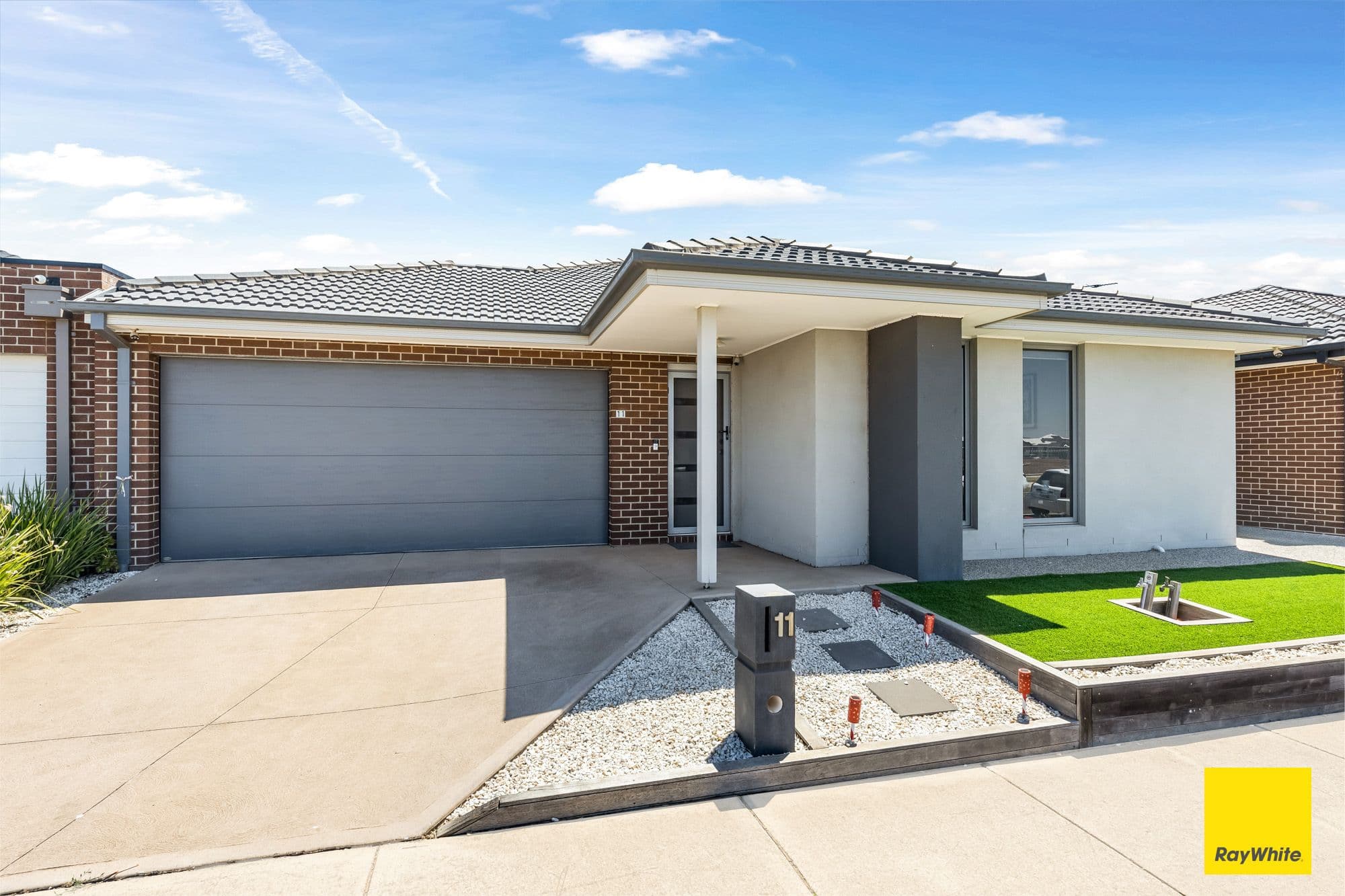 11 Liston Avenue, Tarneit VIC 3029, Tarneit - Thumbnail 2