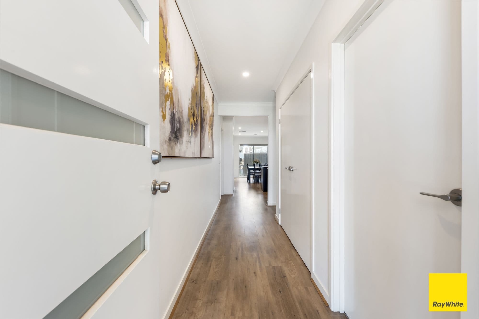 11 Liston Avenue, Tarneit VIC 3029, Tarneit - Thumbnail 3