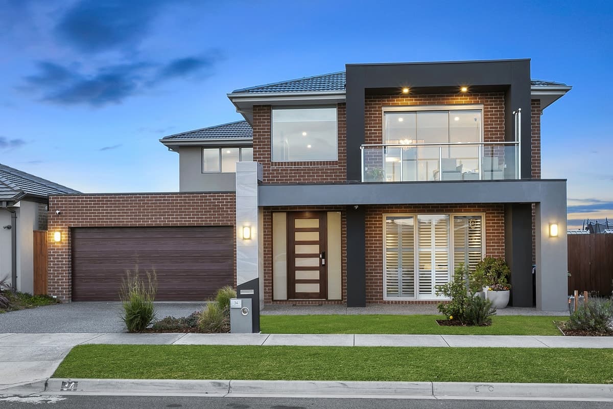 34 Flanagan Crescent, Cranbourne South VIC 3977, Cranbourne South - Thumbnail 2