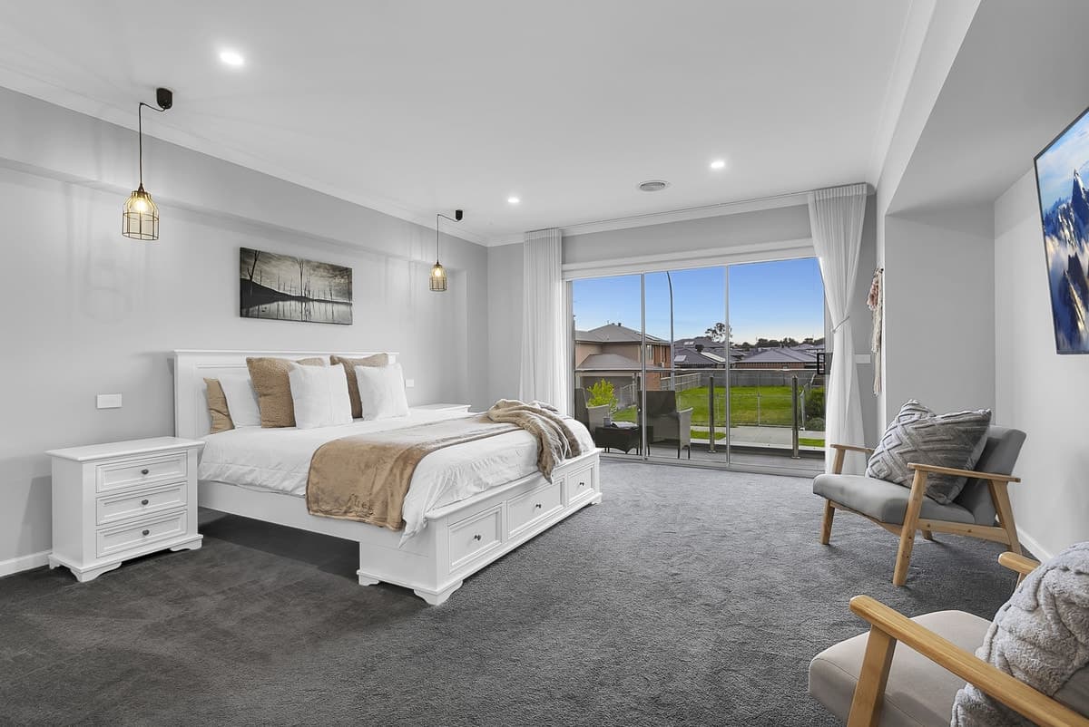 34 Flanagan Crescent, Cranbourne South VIC 3977, Cranbourne South - Thumbnail 4