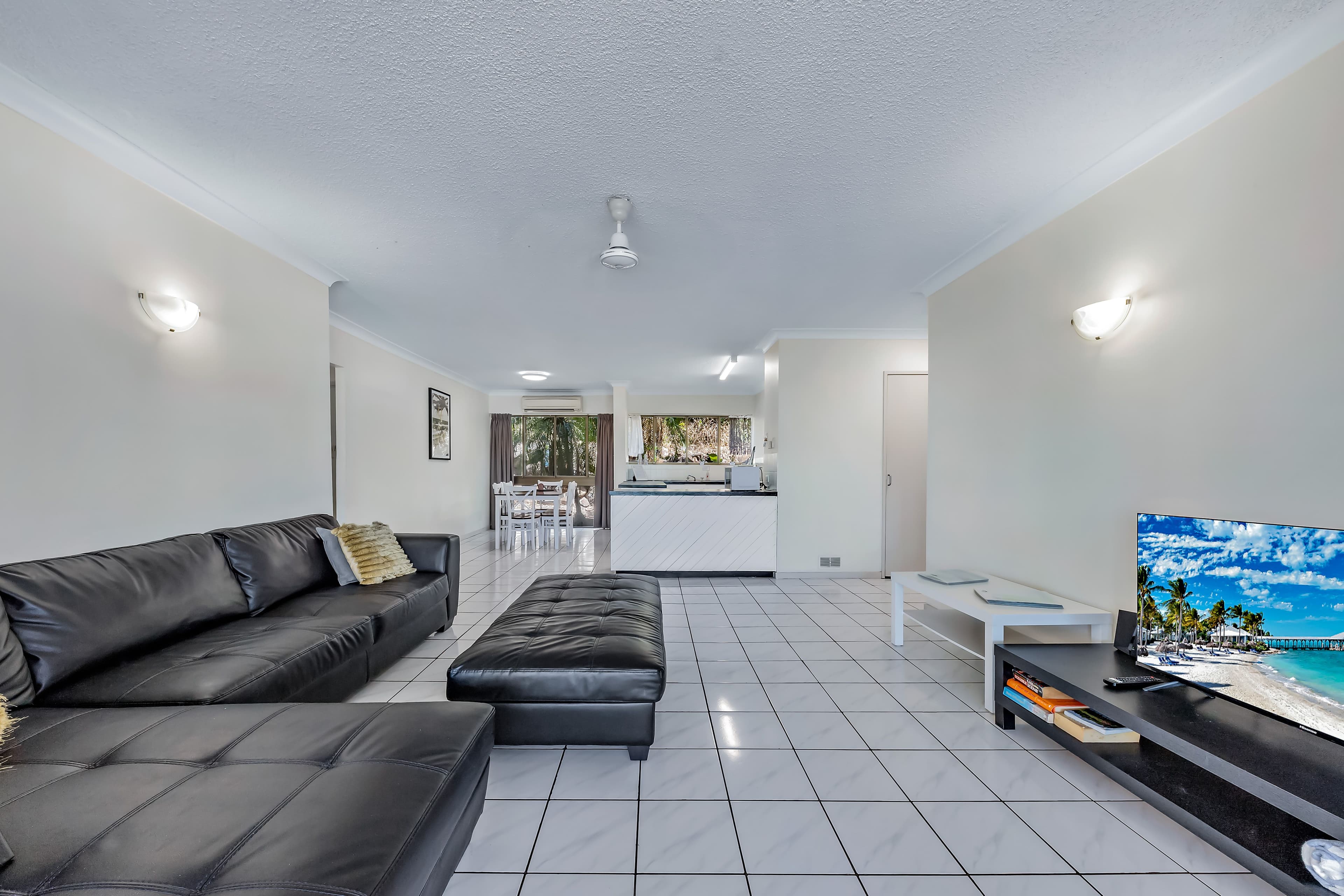 2 Eshelby Drive, Cannonvale QLD 4802, Cannonvale - Thumbnail 2